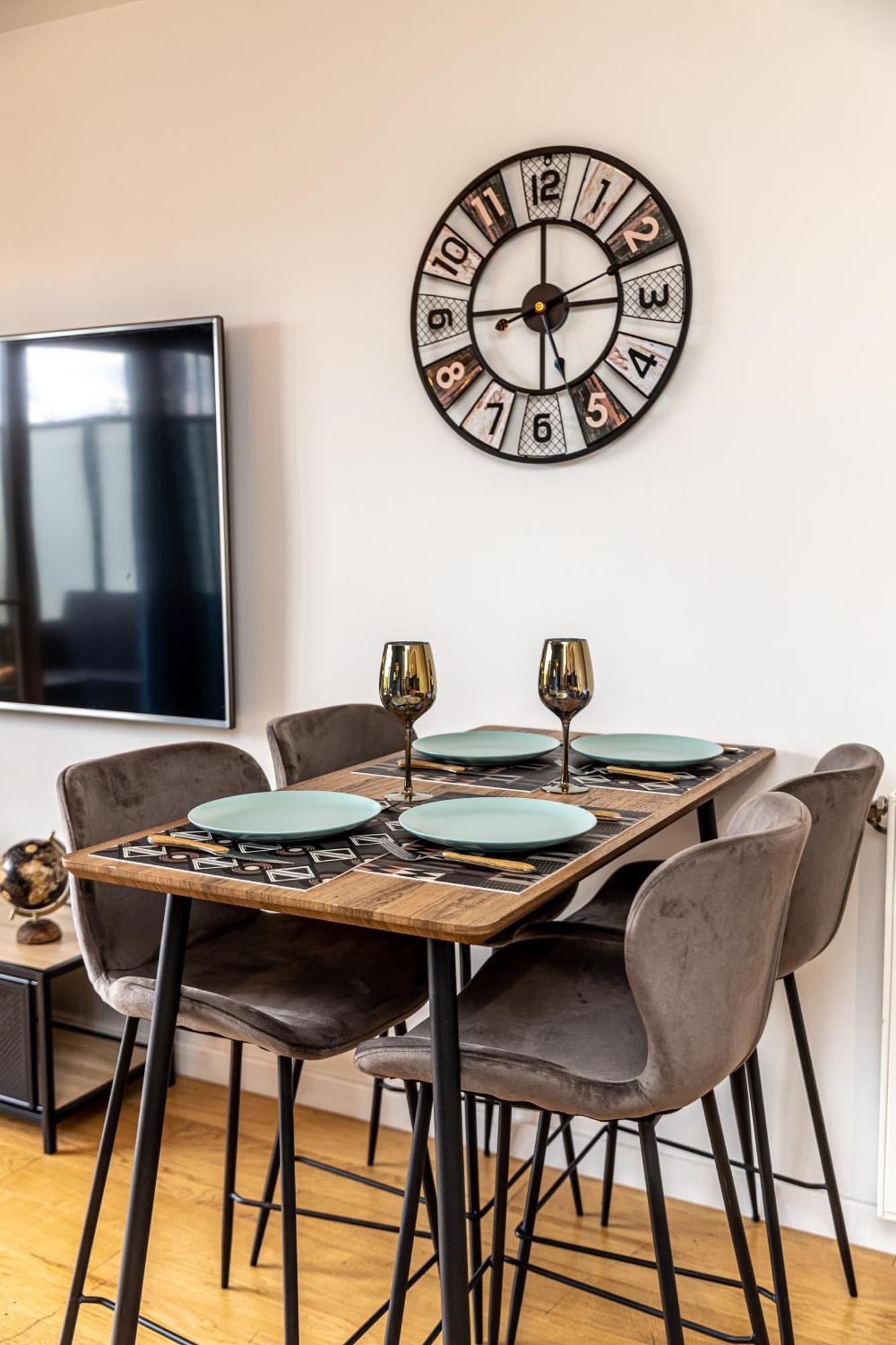 Disneyland 13Min - Kingsize Bed - Private Parking - Terrace - Calm Village Ferrières-en-Brie Exterior foto